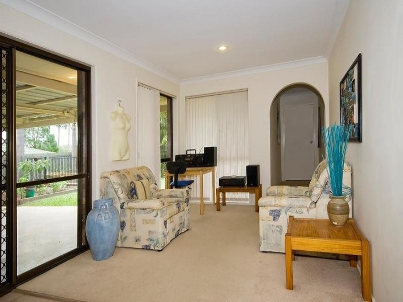 28 Jilbard Drive, Springwood QLD 4127