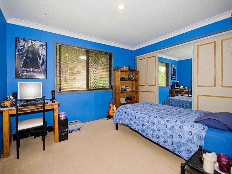 28 Jilbard Drive, Springwood QLD 4127