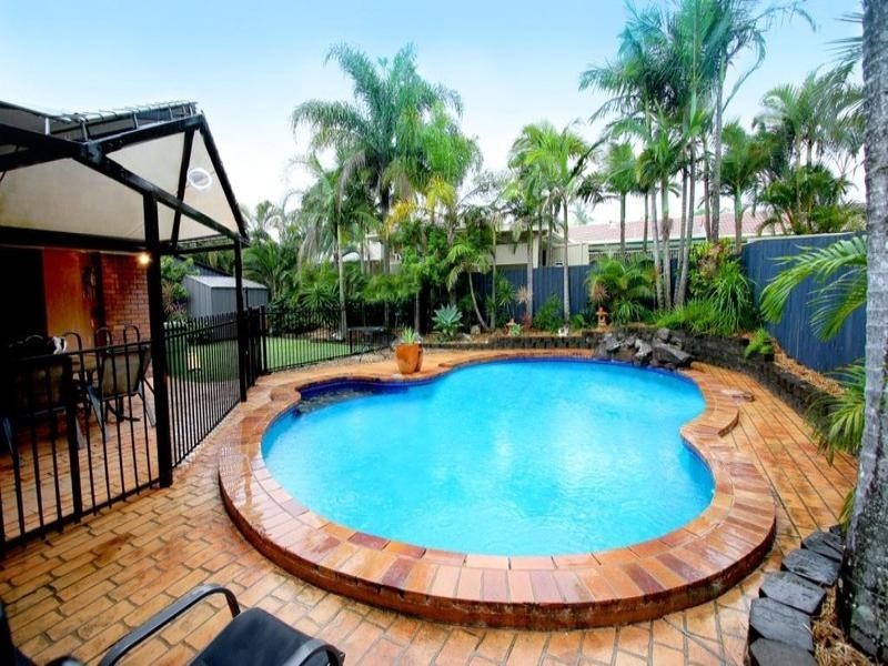 68 Brentwood Drive, Daisy Hill QLD 4127