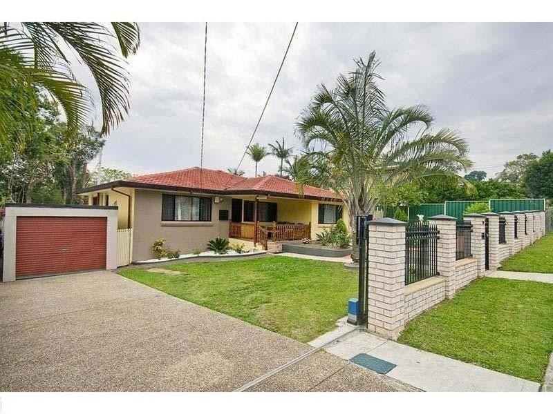19 Barbaralla Drive, Springwood QLD 4127