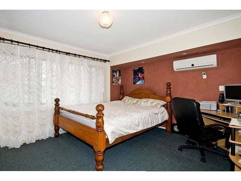 19 Barbaralla Drive, Springwood QLD 4127