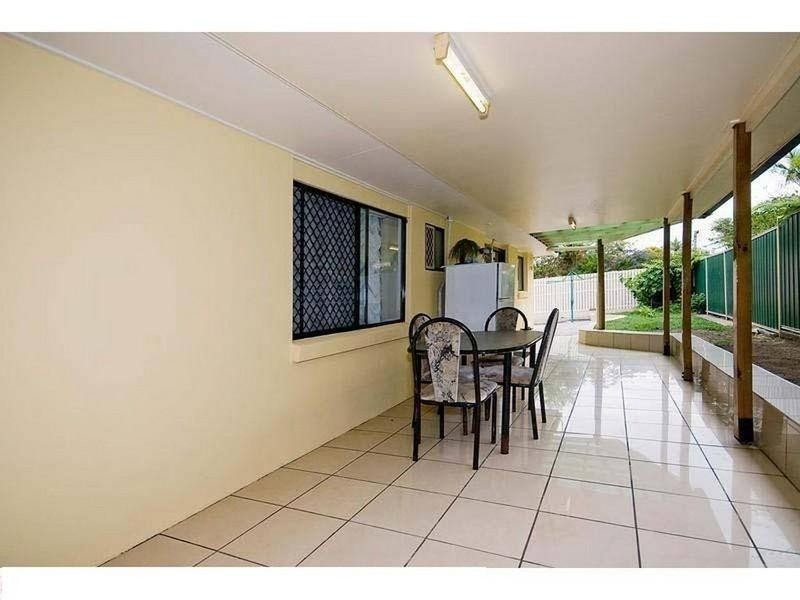 19 Barbaralla Drive, Springwood QLD 4127