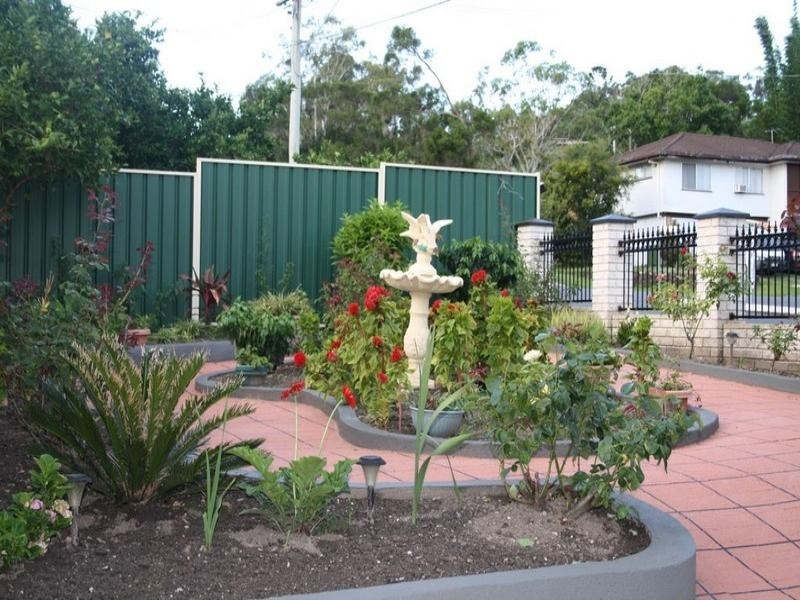 19 Barbaralla Drive, Springwood QLD 4127