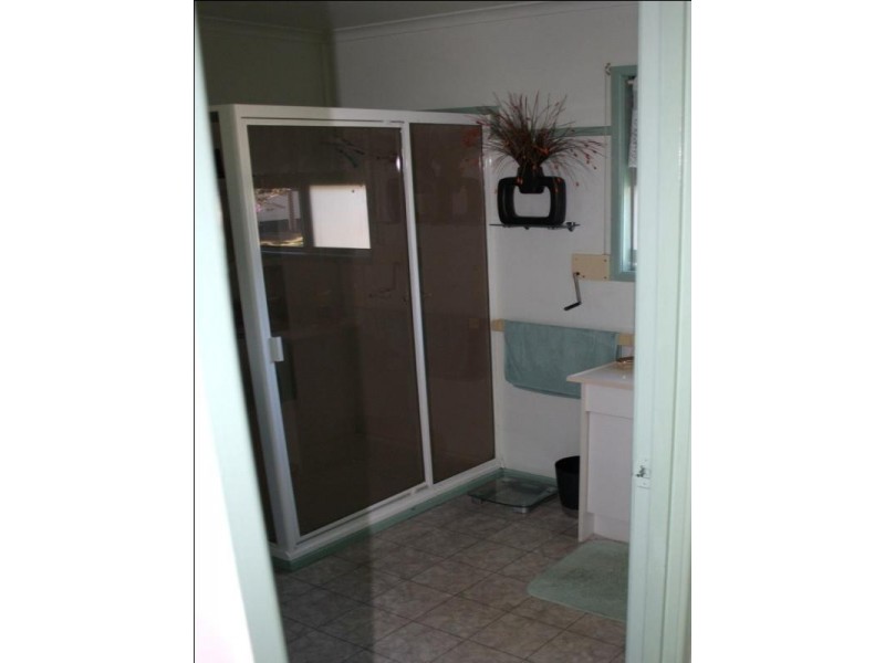 27 Coach Street, Slacks Creek QLD 4127