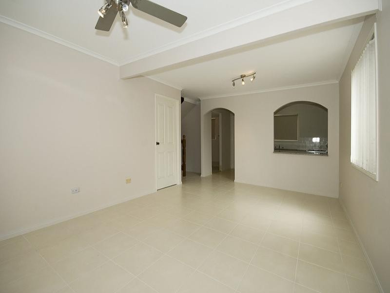 10/99 Barbarella Drive, Springwood QLD 4127