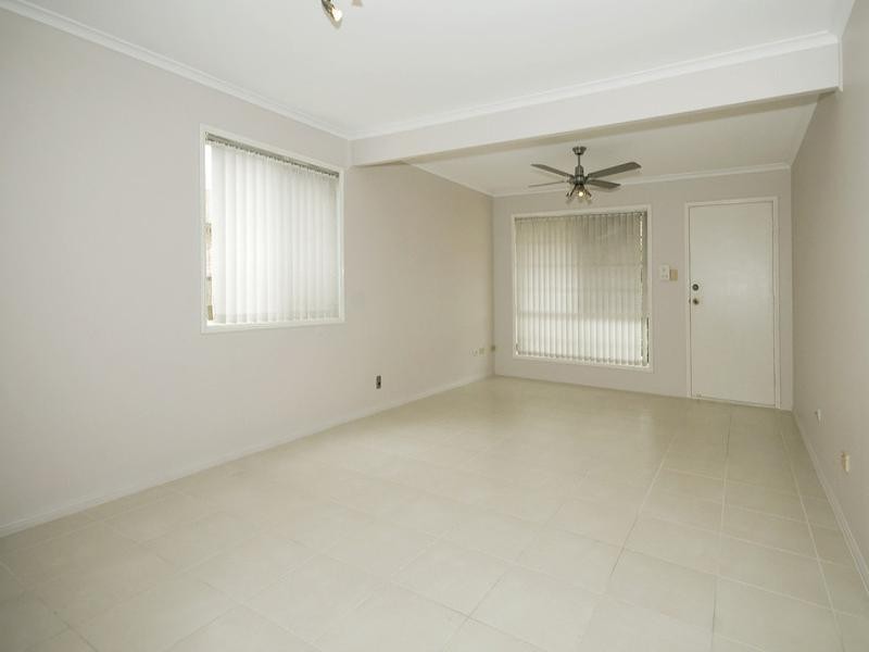 10/99 Barbarella Drive, Springwood QLD 4127