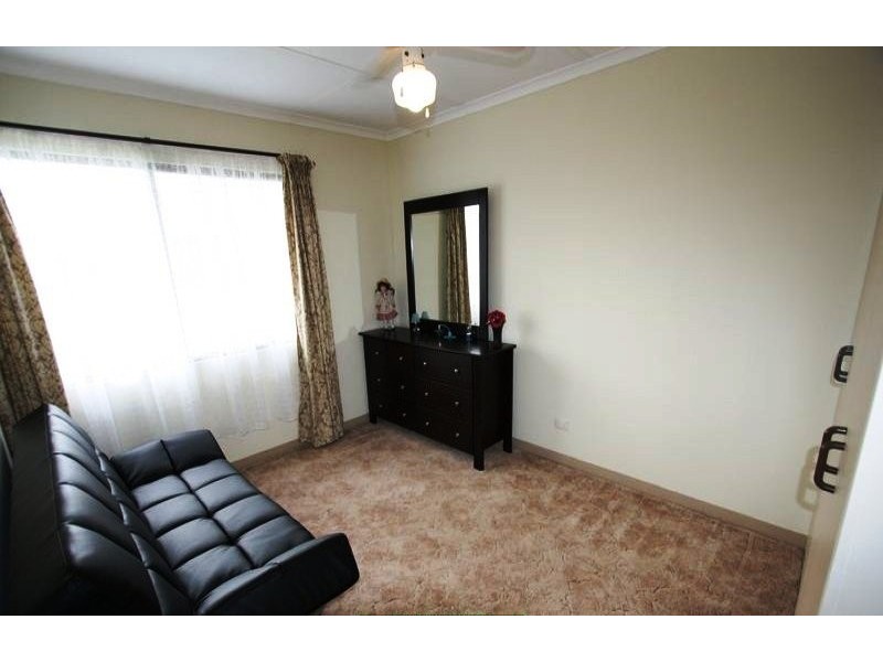 44 Trulson Drive, Crestmead QLD 4132