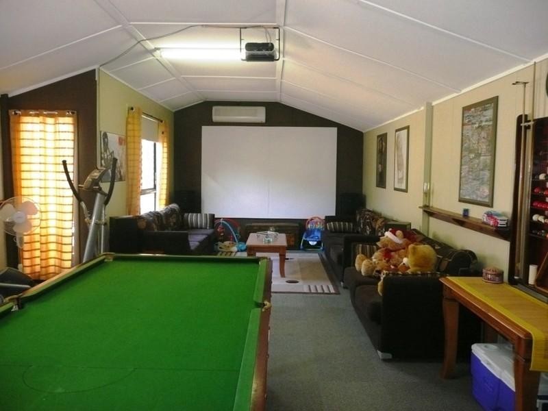 2 Kelvin Street, Woodridge QLD 4114