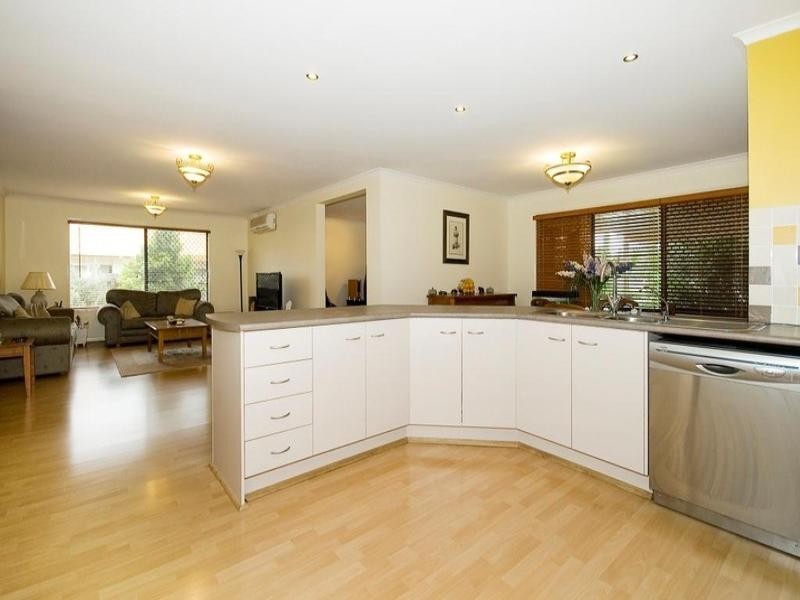24 The Concourse, Underwood QLD 4119