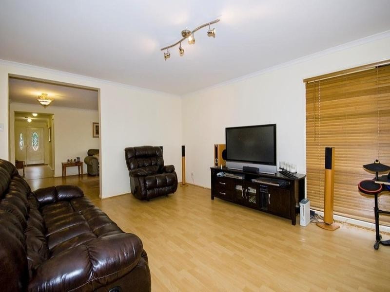 24 The Concourse, Underwood QLD 4119