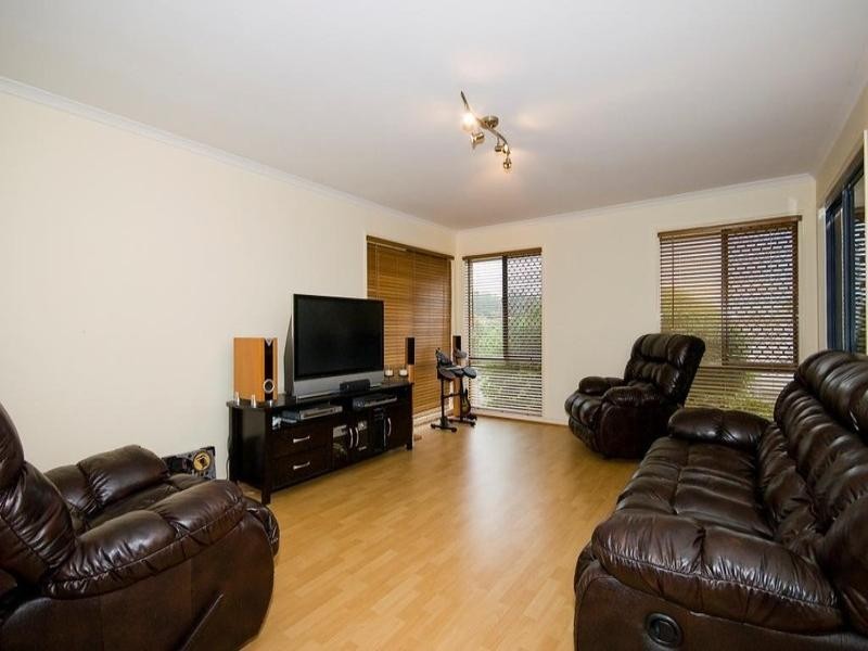 24 The Concourse, Underwood QLD 4119