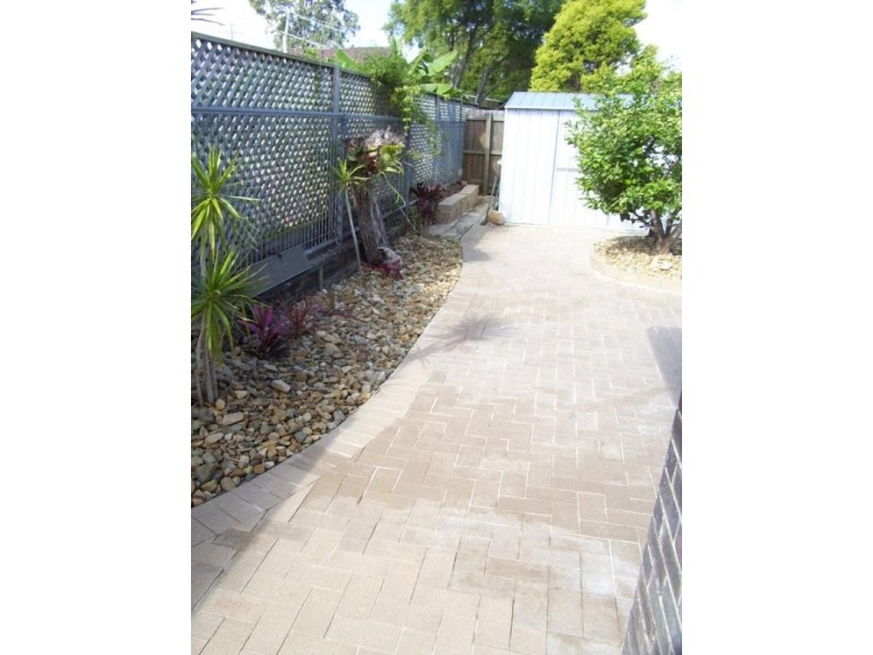 4 Springfield Crescent, Daisy Hill QLD 4127