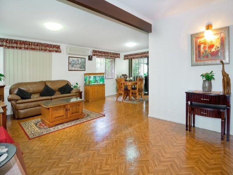 5 Green Way, Rochedale South QLD 4123