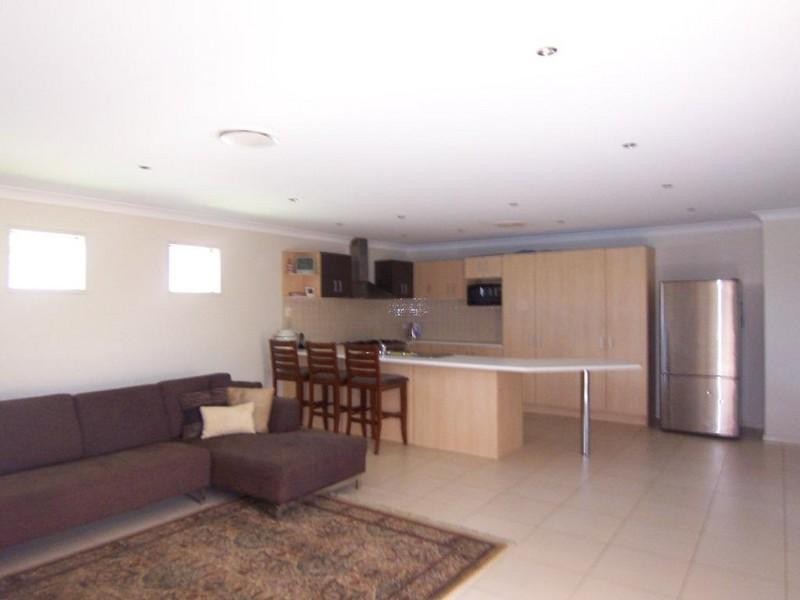 5 Annie Place, Kuraby QLD 4112