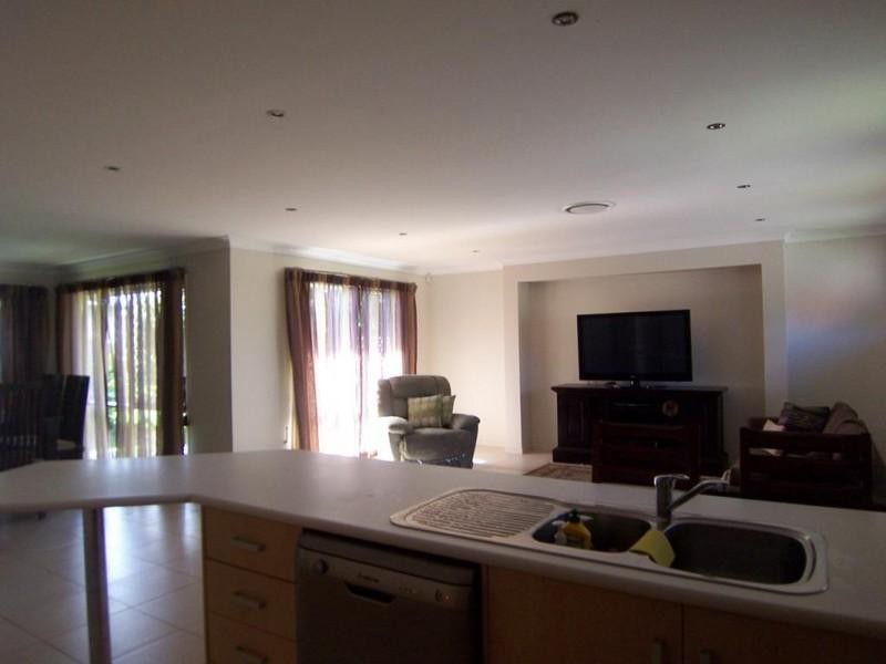 5 Annie Place, Kuraby QLD 4112