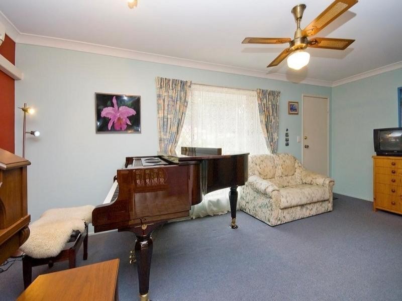 32 Therese Street, Marsden QLD 4132