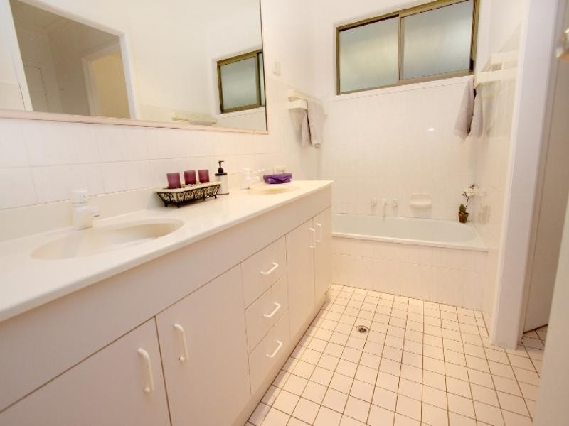 32 Davina Street, Shailer Park QLD 4128