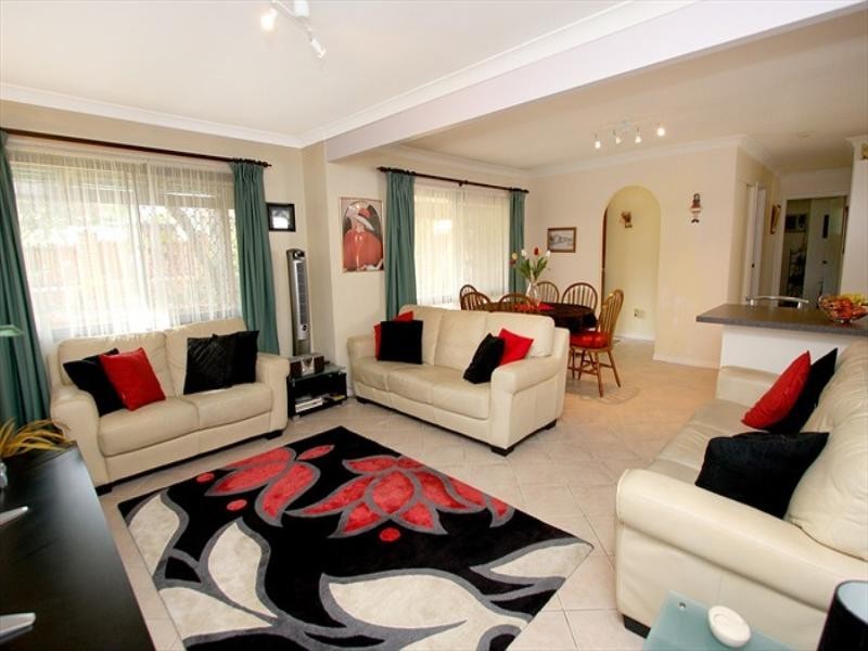 12 Parkway Road, Daisy Hill QLD 4127