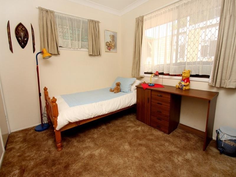 12 Parkway Road, Daisy Hill QLD 4127