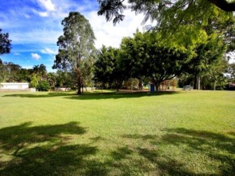12 Parkway Road, Daisy Hill QLD 4127