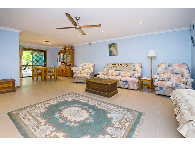 25 Shoalhaven Avenue, Springwood QLD 4127