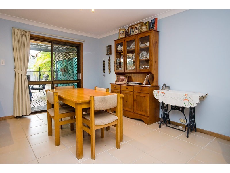 25 Shoalhaven Avenue, Springwood QLD 4127