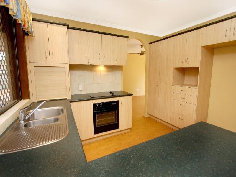 1 Stilton Court, Daisy Hill QLD 4127