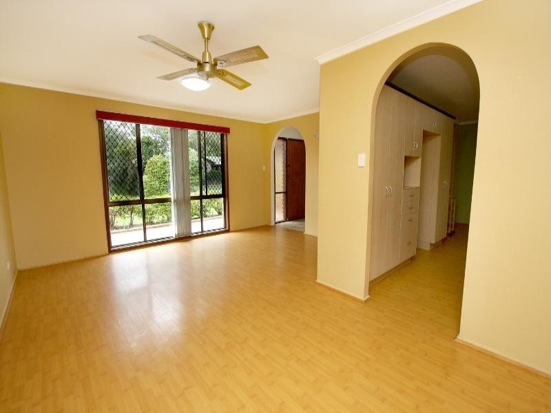 1 Stilton Court, Daisy Hill QLD 4127