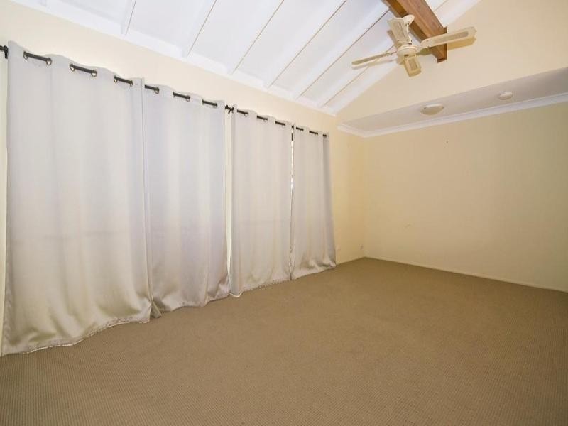 40 Gamenya Drive, Springwood QLD 4127