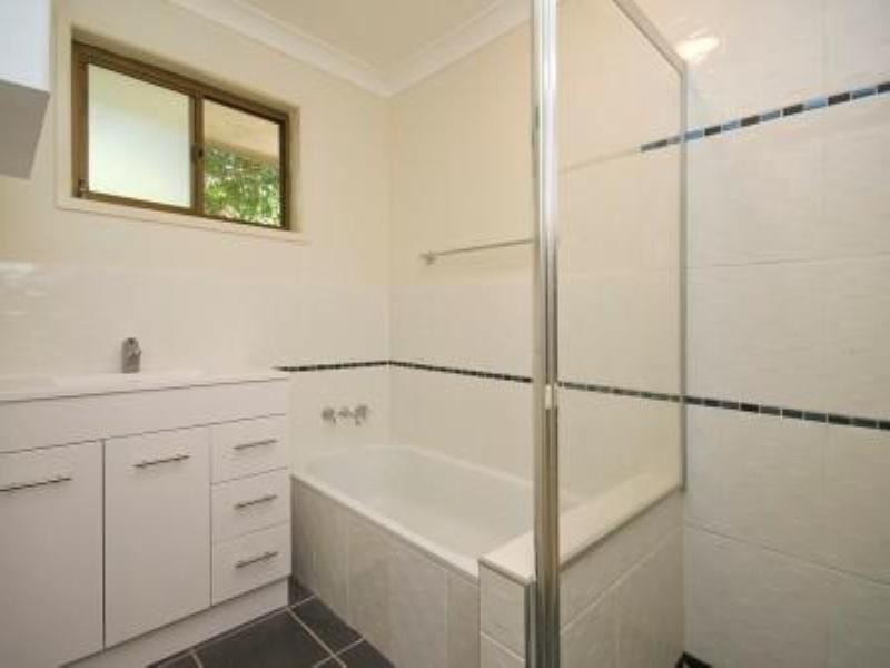 3 Fortril Drive, Springwood QLD 4127