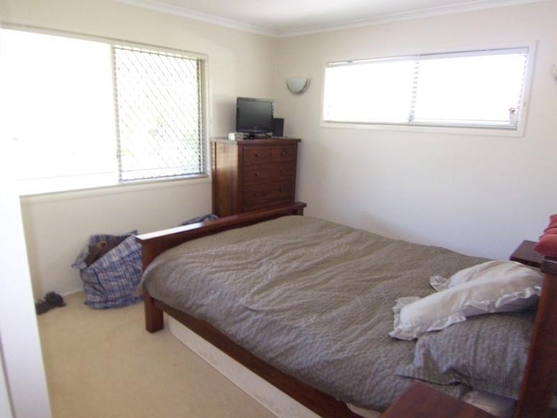 57 Lobelia Avenue, Daisy Hill QLD 4127