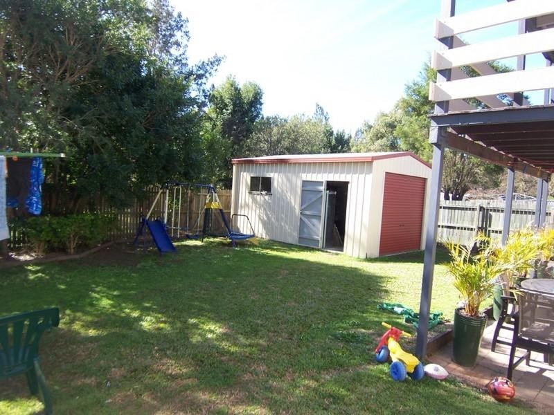 57 Lobelia Avenue, Daisy Hill QLD 4127