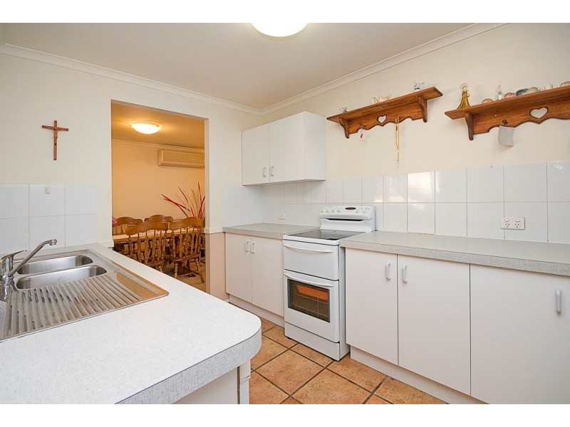 10 Selangor Court, Tanah Merah QLD 4128