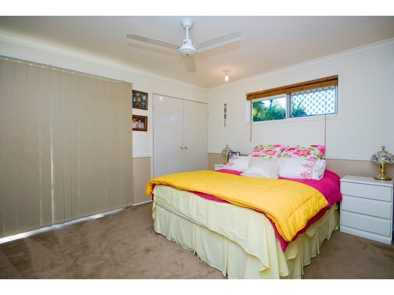 10 Selangor Court, Tanah Merah QLD 4128
