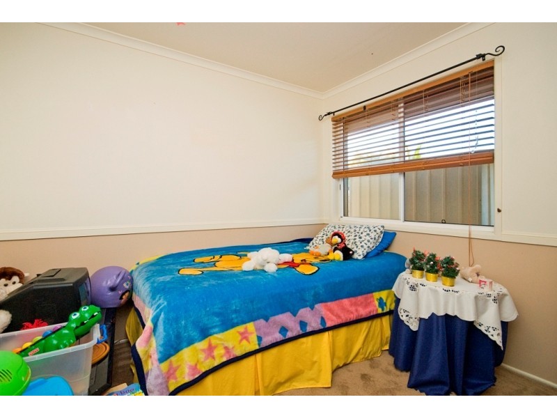 10 Selangor Court, Tanah Merah QLD 4128