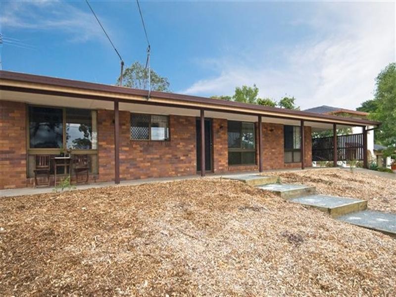 43 Jilbard Drive, Springwood QLD 4127