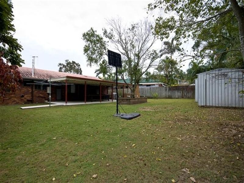 43 Jilbard Drive, Springwood QLD 4127