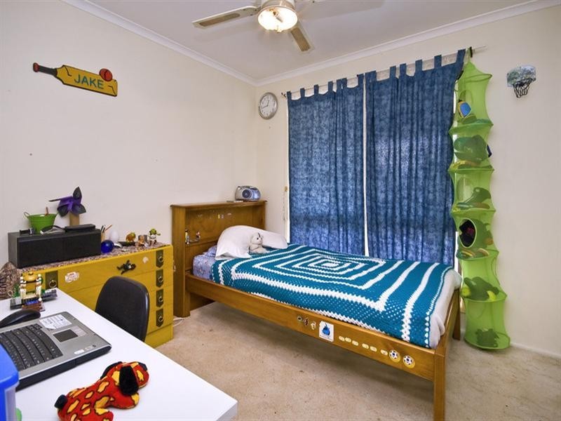 43 Jilbard Drive, Springwood QLD 4127