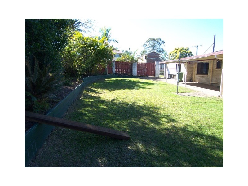 6 Hawkins Street, Springwood QLD 4127