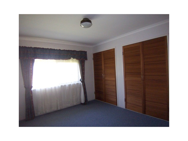 6 Hawkins Street, Springwood QLD 4127