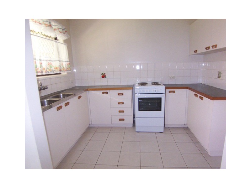 6 Hawkins Street, Springwood QLD 4127