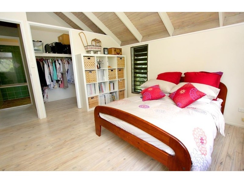 15 Truman Crescent, Slacks Creek QLD 4127