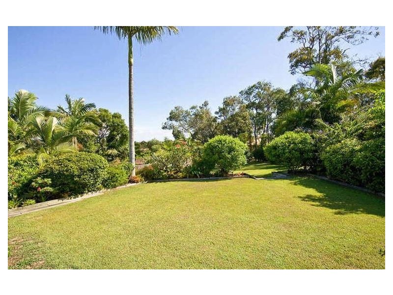 8 Jamie Grove, Springwood QLD 4127