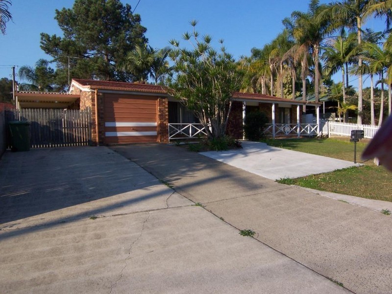 17 Oxley Circuit, Daisy Hill QLD 4127