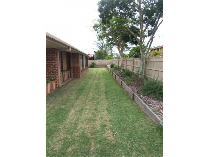2 Lillygreen Court, Springwood QLD 4127