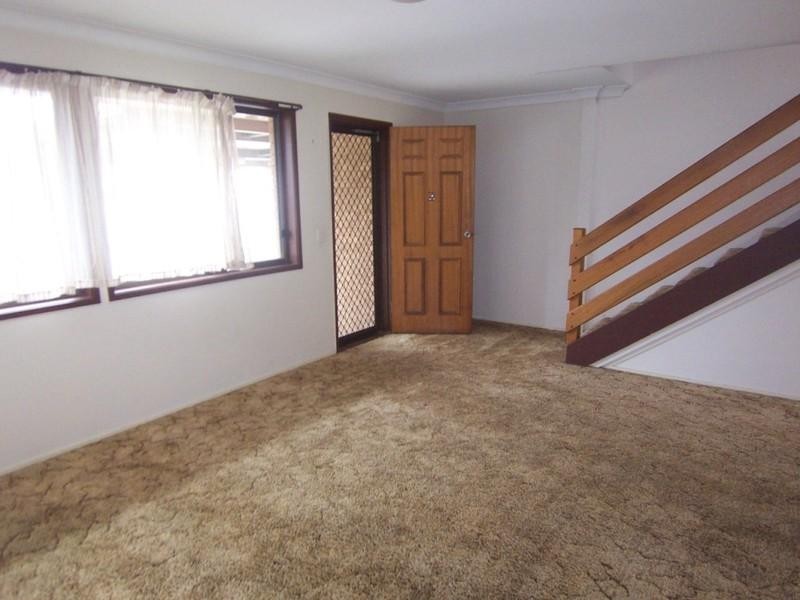 2/4 Efymia Court, Daisy Hill QLD 4127