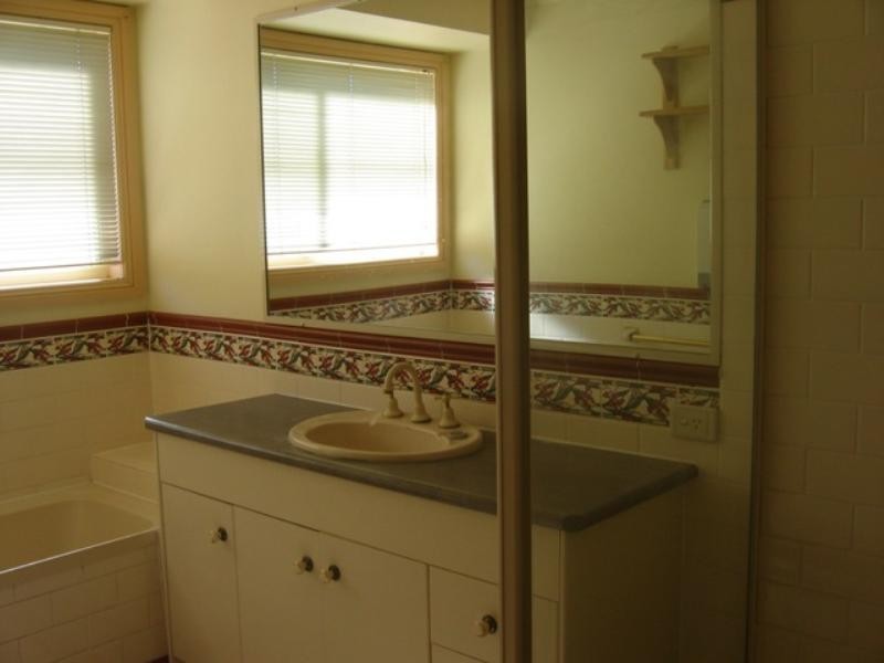 73 Drews Road, Tanah Merah QLD 4128