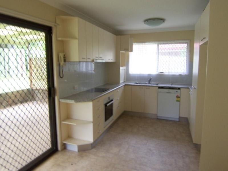 44 Cinderella Drive, Springwood QLD 4127