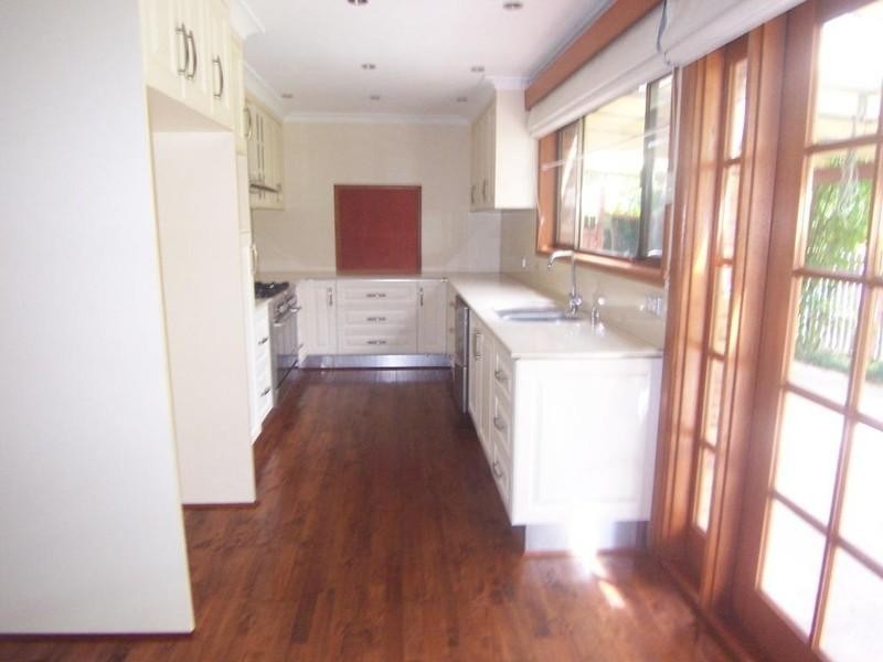 46 Cinderella Drive, Springwood QLD 4127