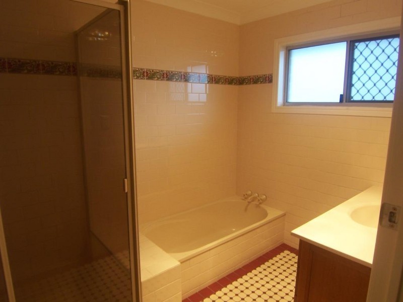 15 Springwood Road, Underwood QLD 4119